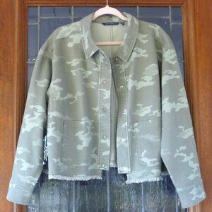 CAMO JEAN JACKET SIZE 1X GREEN